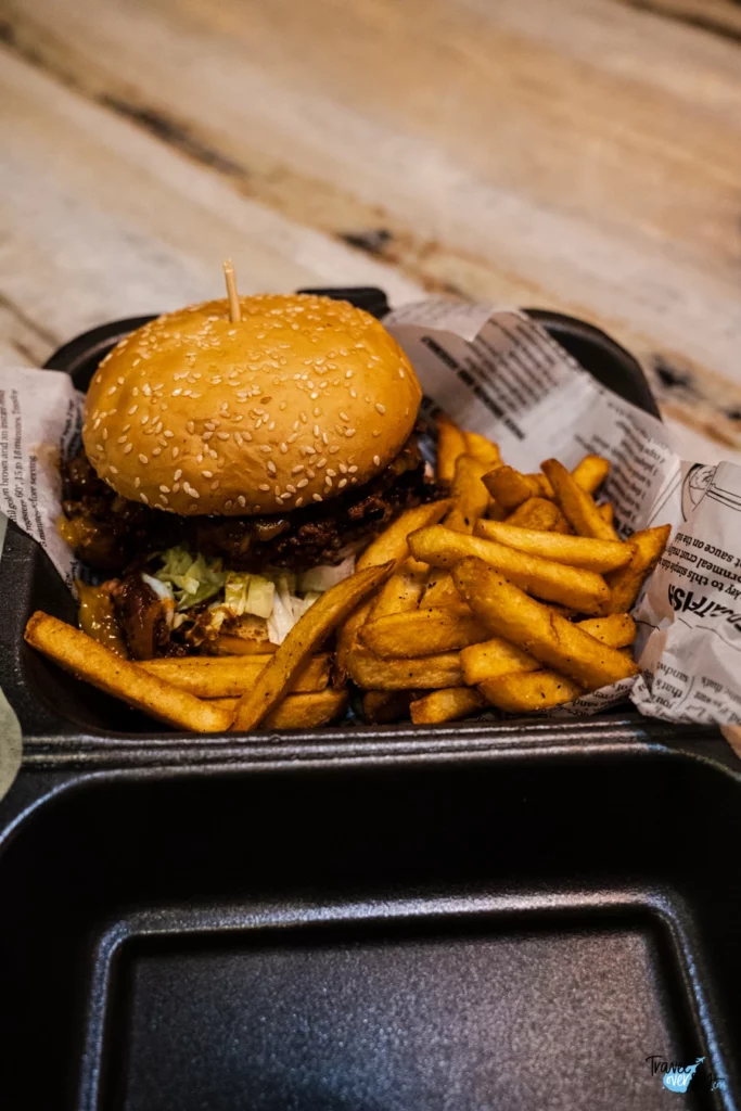 get-the-gringo-burger-las-terrenas