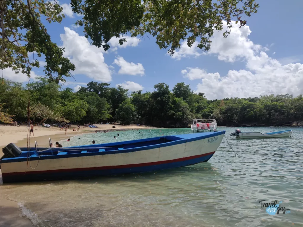 playa-caleton-rio-san-juan