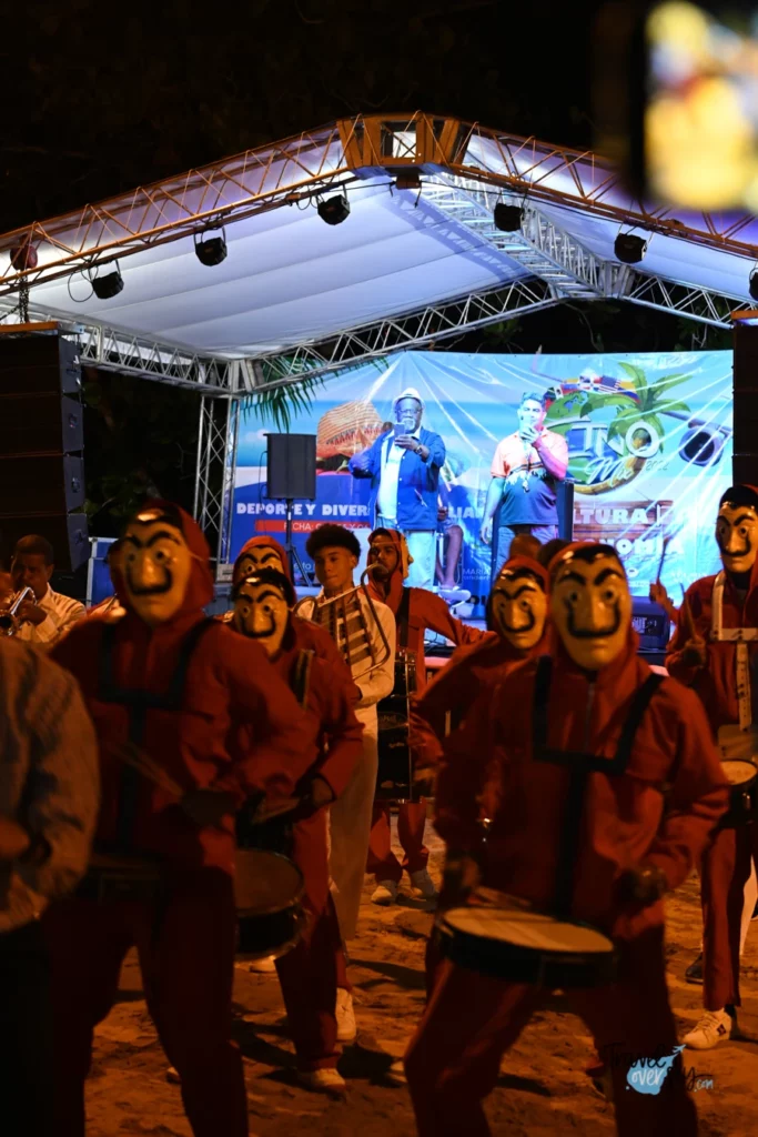 etno-mix-2022-las-terrenas-revista-de-baile