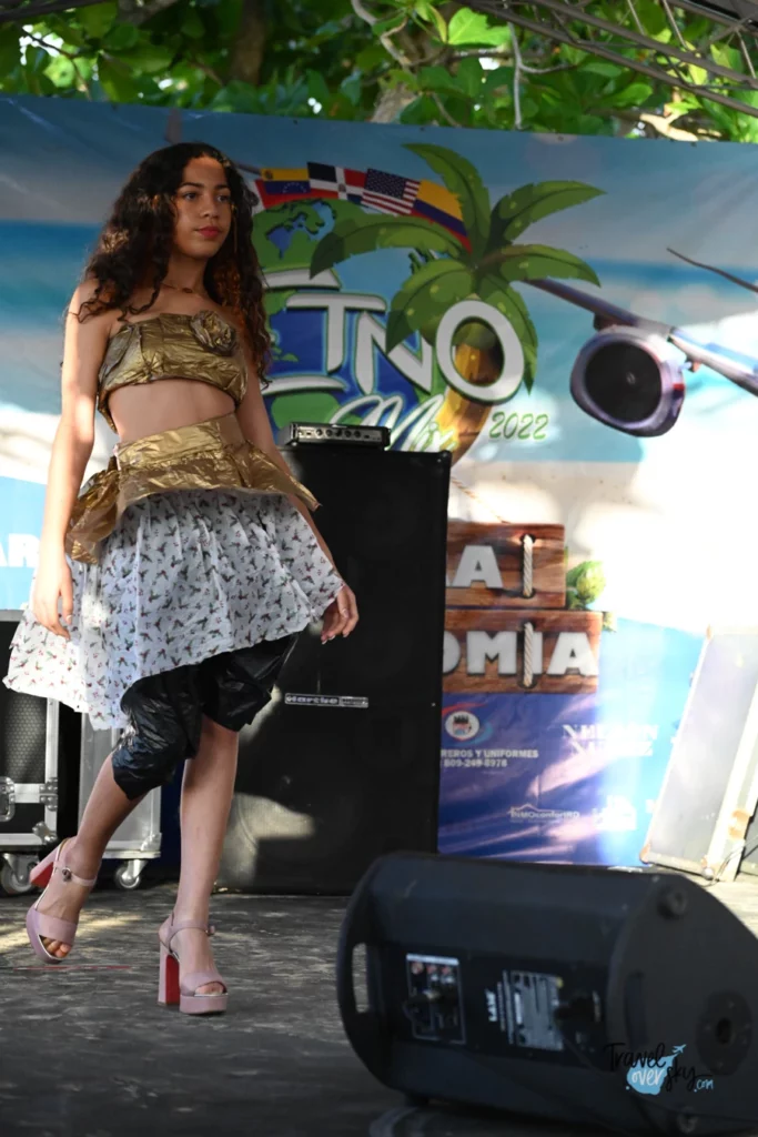 etno-mix-2022-las-terrenas-desfile-de-moda