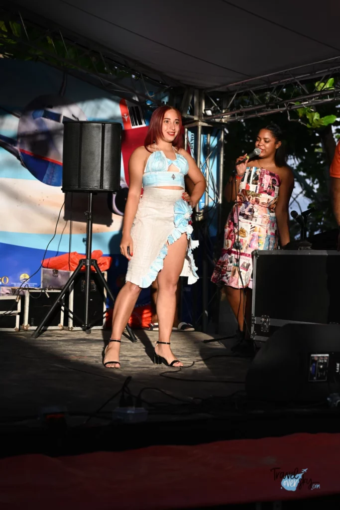etno-mix-2022-las-terrenas-desfile-de-moda