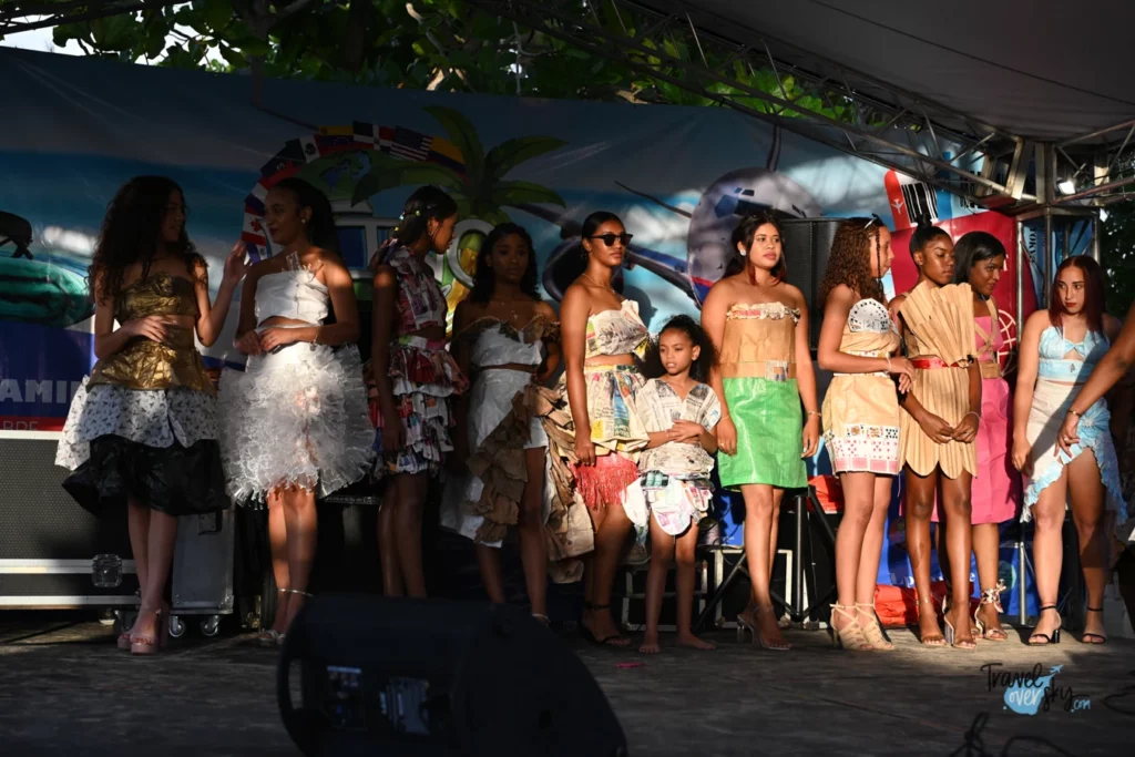 etno-mix-2022-las-terrenas-desfile-de-moda