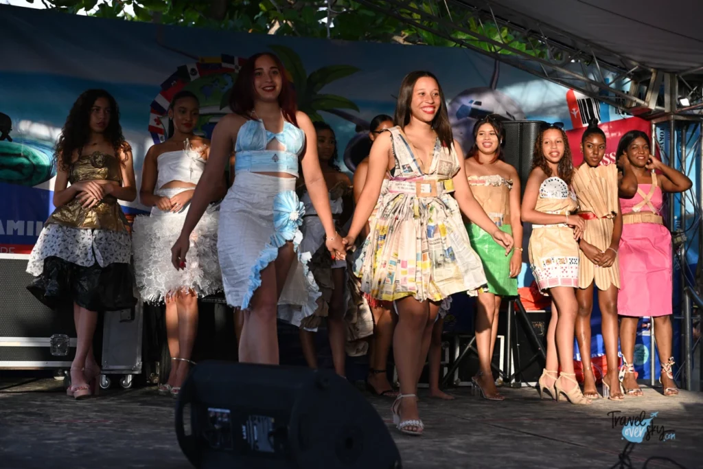 etno-mix-2022-las-terrenas-desfile-de-moda