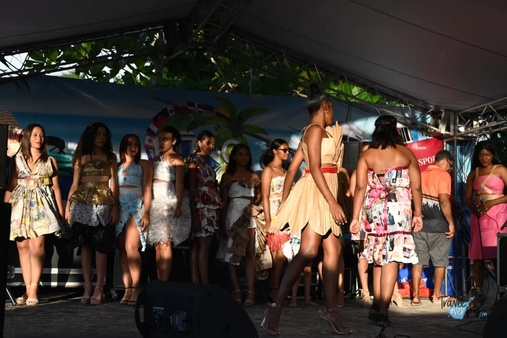 etno-mix-2022-las-terrenas-desfile-de-moda