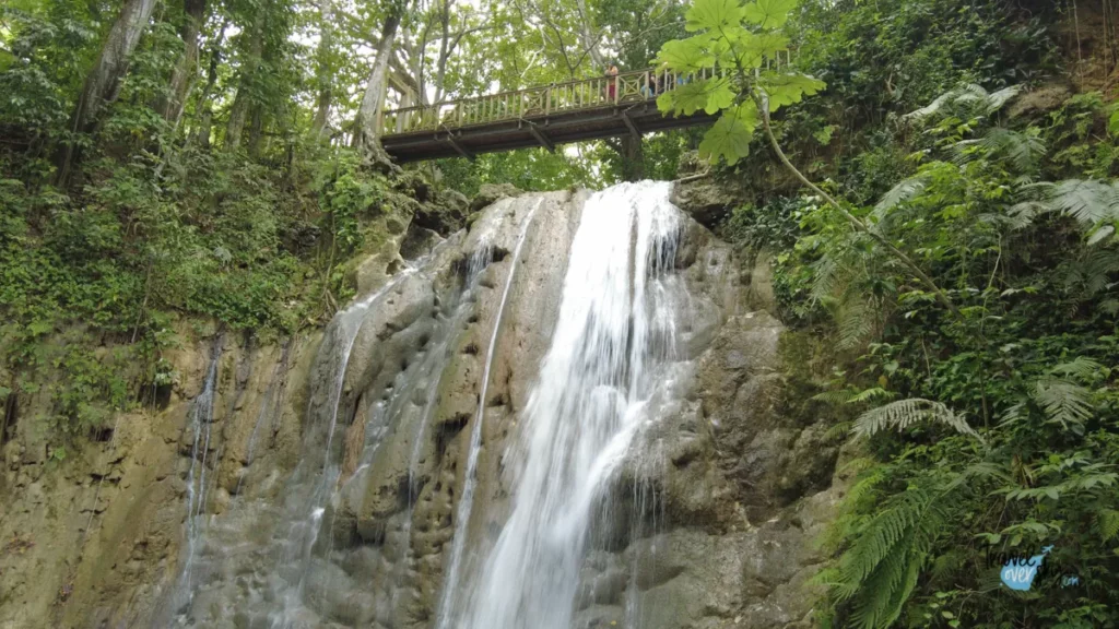 salto-el-saltadero-cabrera