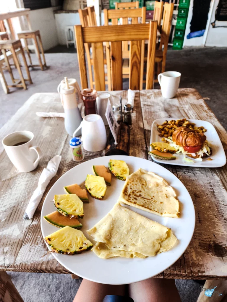 los-kikis-desayuno-las-terrenas