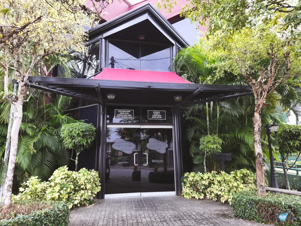trotters-bar-port-of-spain-trinidad-and-tobago