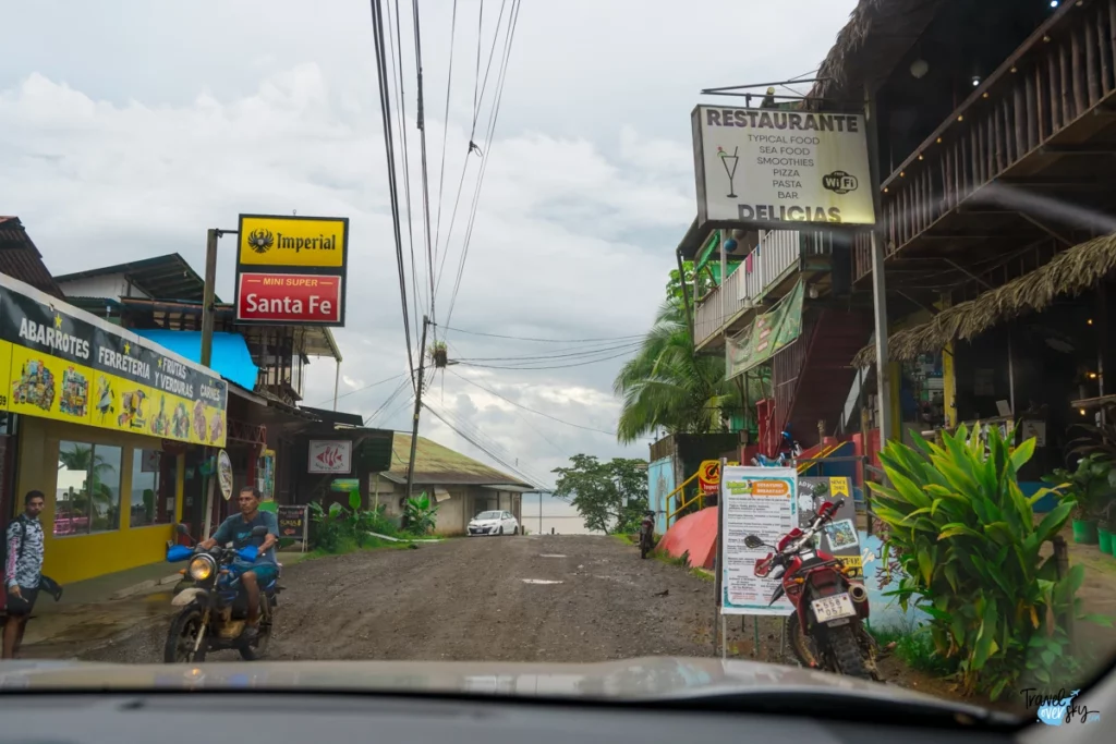 roads-in-costa-rica