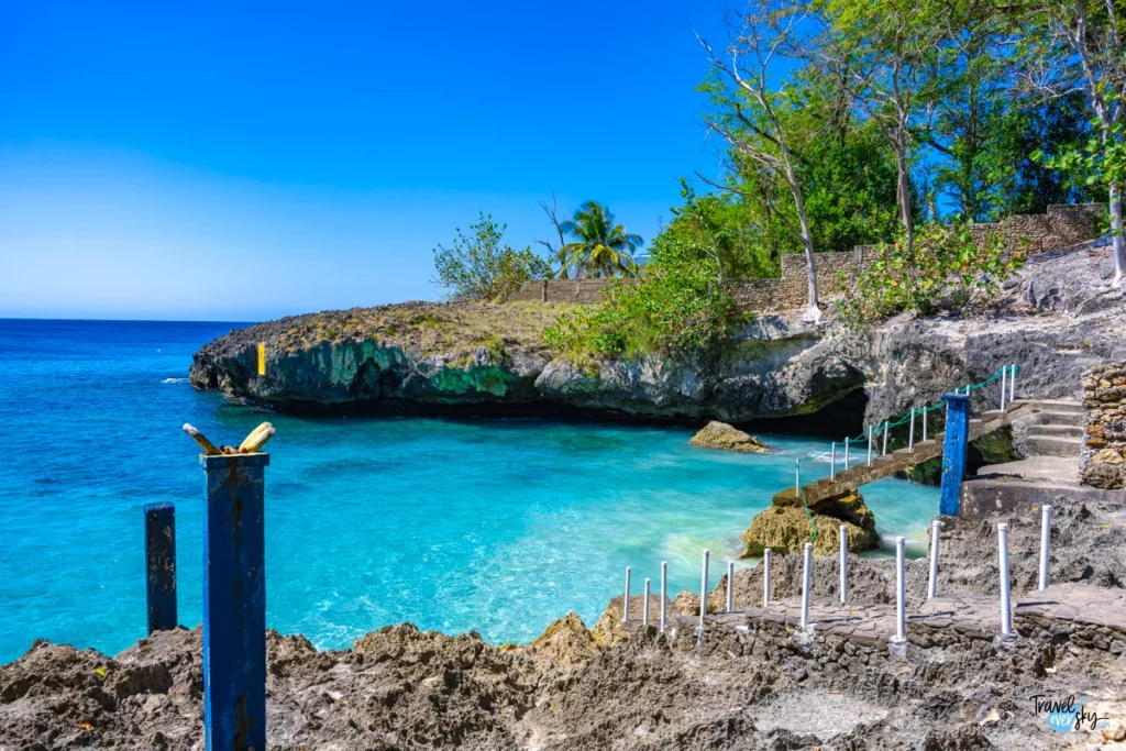 como-llegar-a-la-piscina-natural