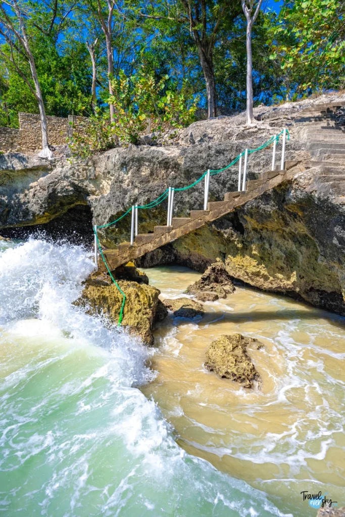 como-llegar-a-la-piscina-natural