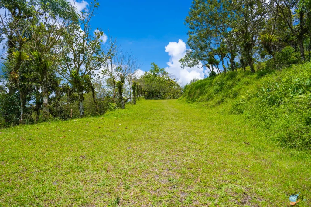 mirador-el-silencio-la-fortuna-costa-rica